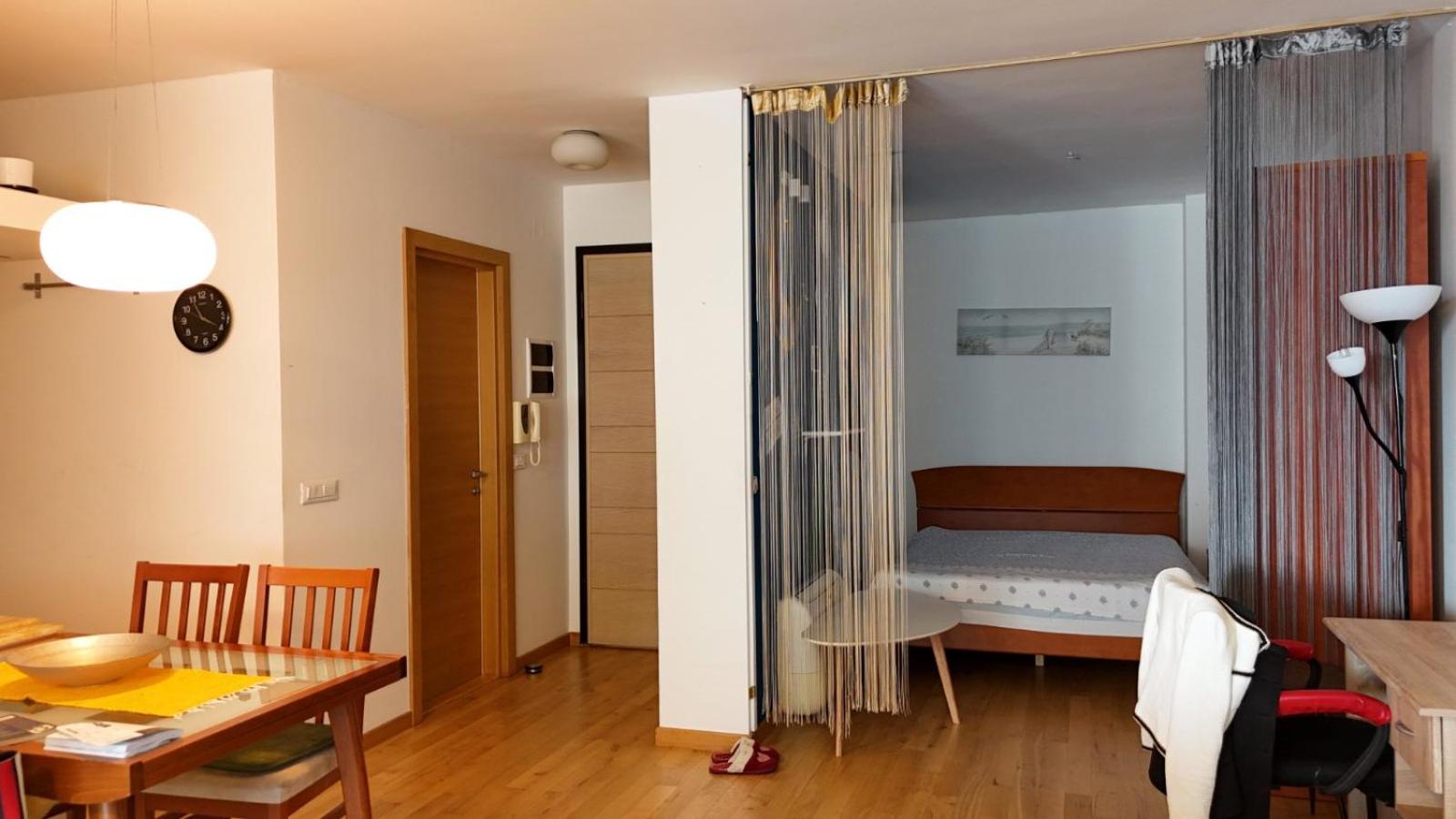 Urban & Cosy Apartment view 5