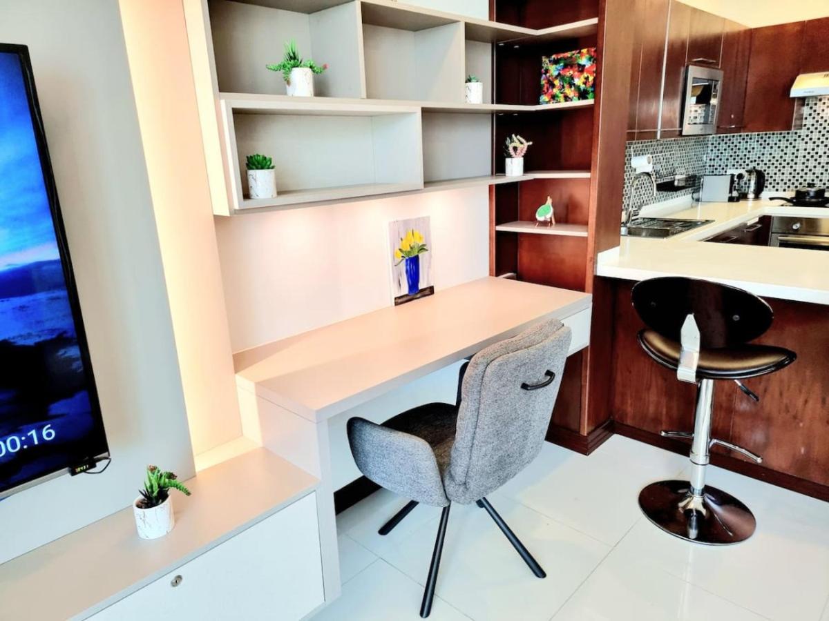 Sea View Luxury Grey Studio
