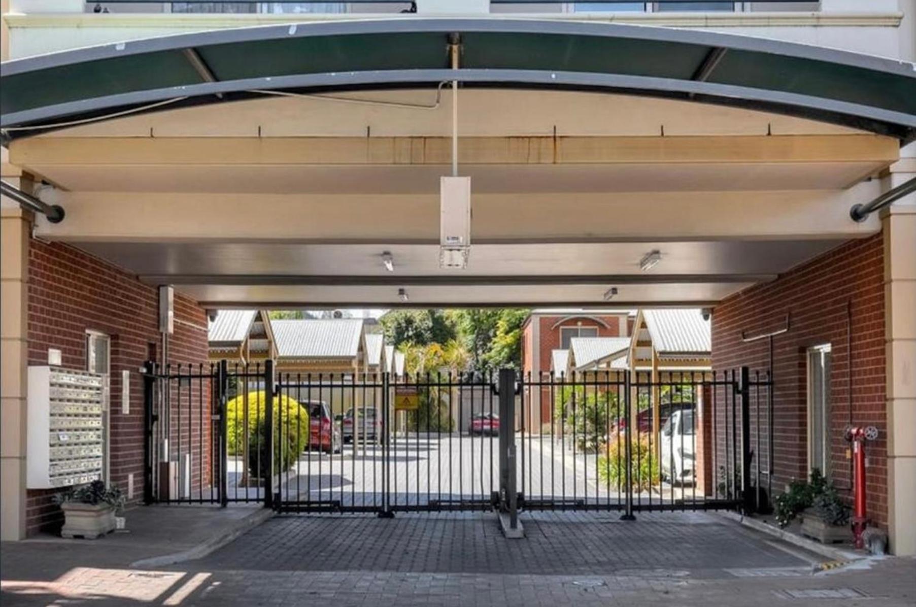 North Adelaide 