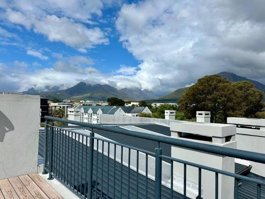 The Den 41 Stellenbosch view 3