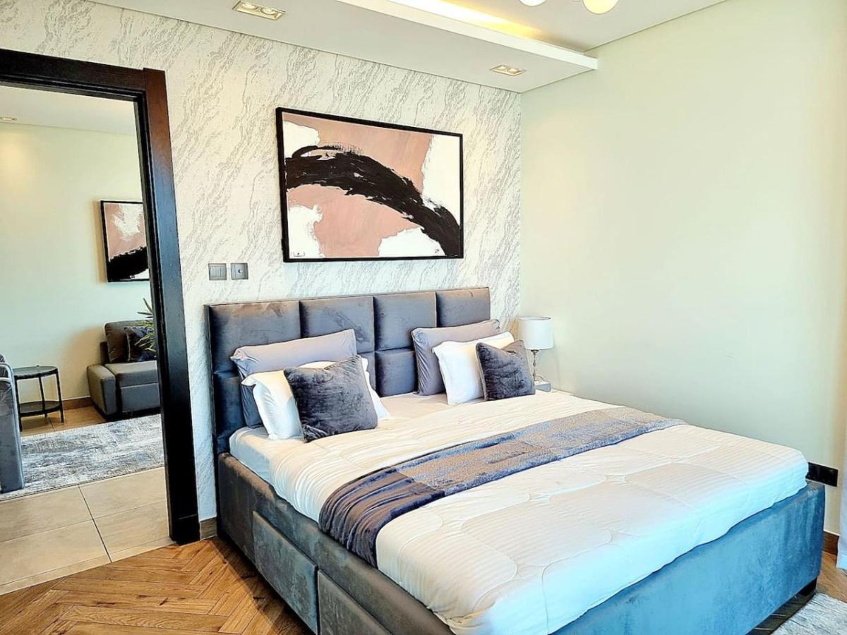 Sea View One Bedroom Sky View Paradise
