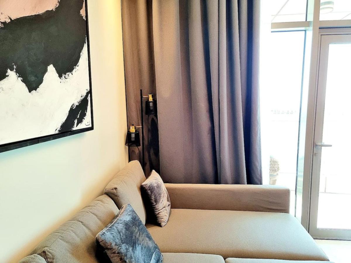 Sea View One Bedroom Sky View Paradise