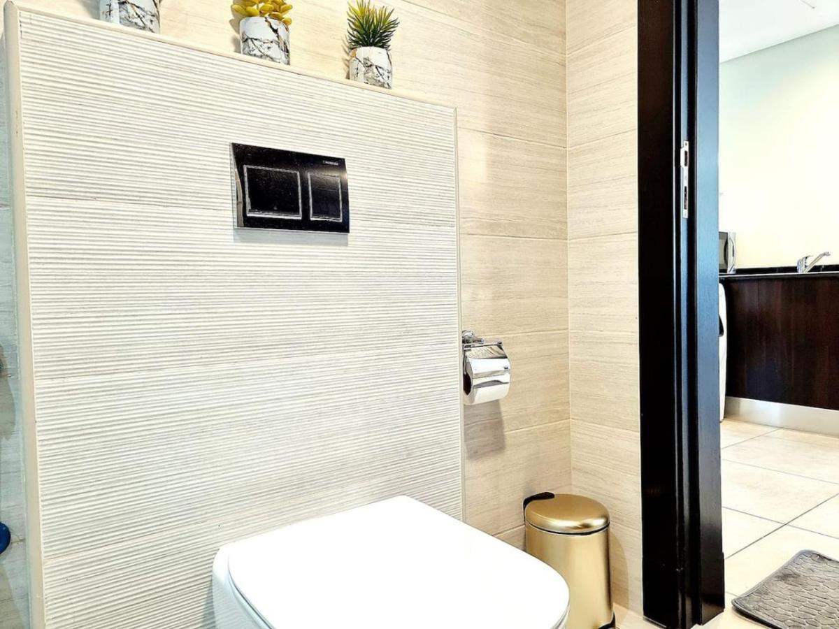 Sea View One Bedroom Sky View Paradise