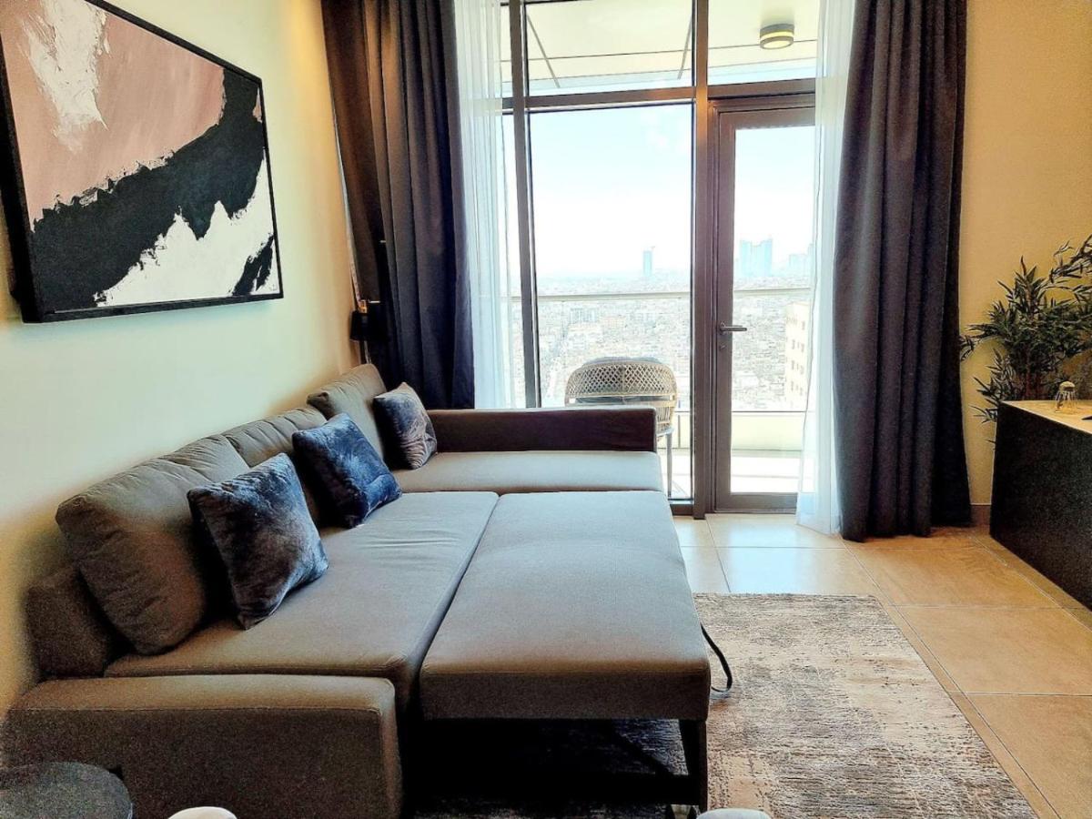 Sea View One Bedroom Sky View Paradise