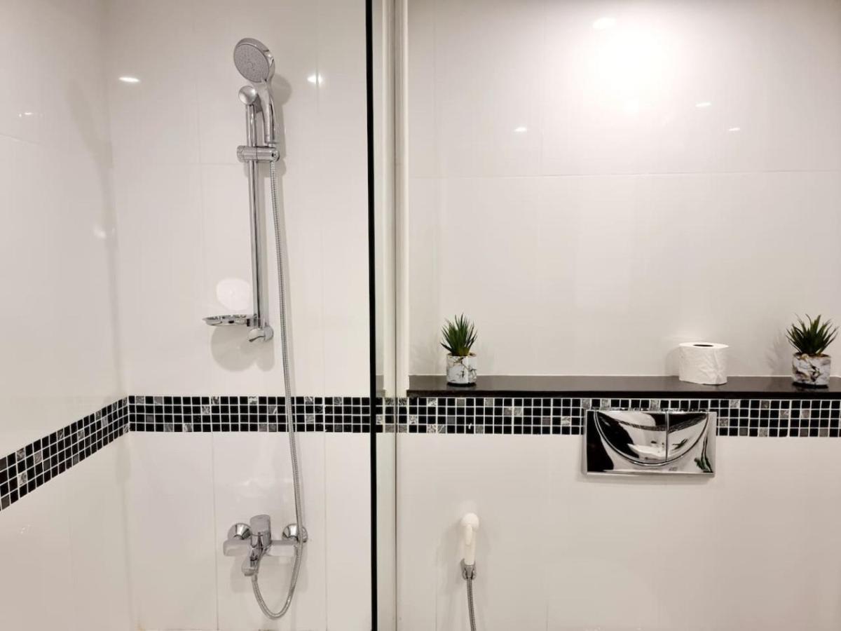 White one bedroom studio Manama