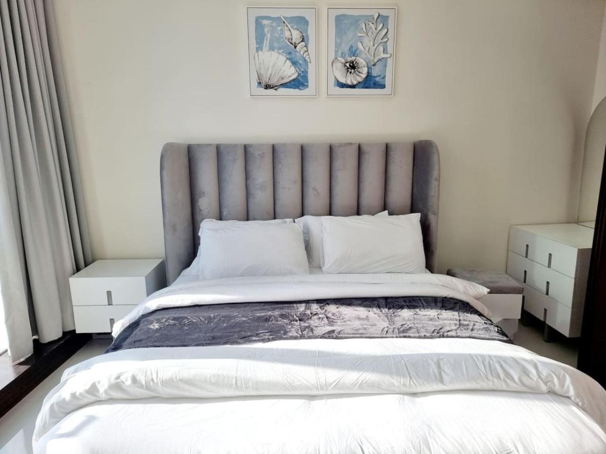 White one bedroom studio Manama
