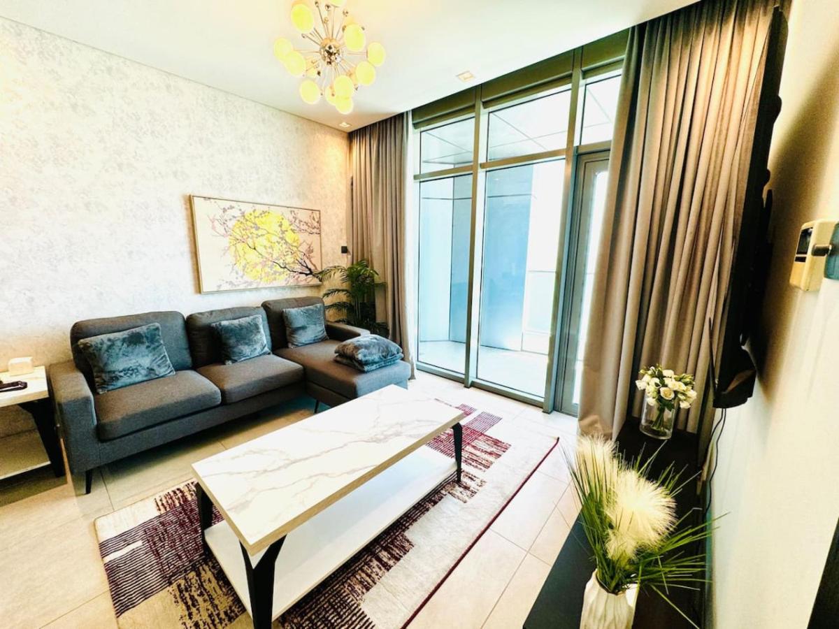 One Bedroom Sea View 31st Floor