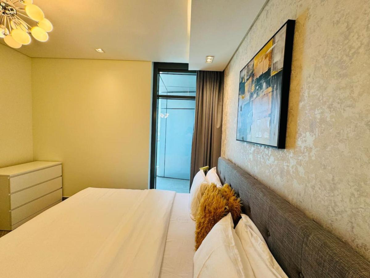One Bedroom Sea View 31st Floor