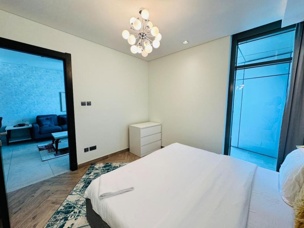 One Bedroom Sea View 31st Floor
