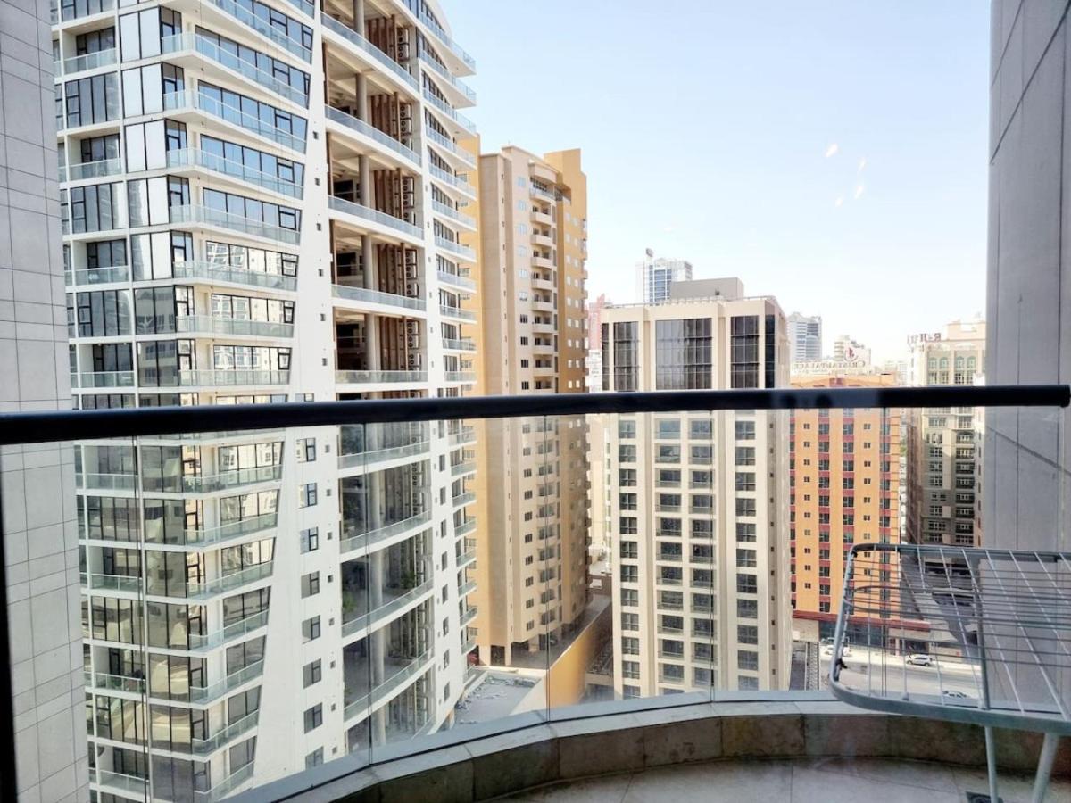 One Bedroom Yellow Luxe Manama
