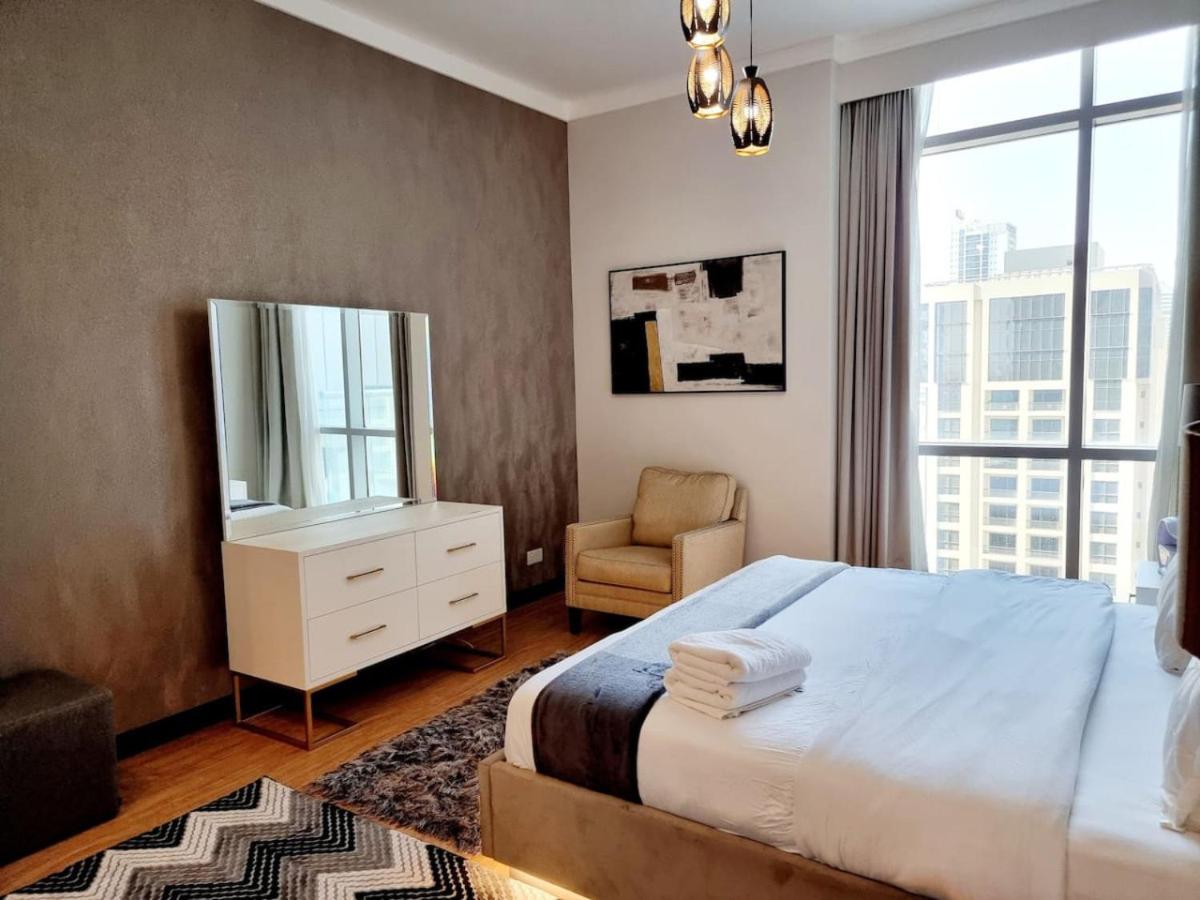 One Bedroom Yellow Luxe Manama