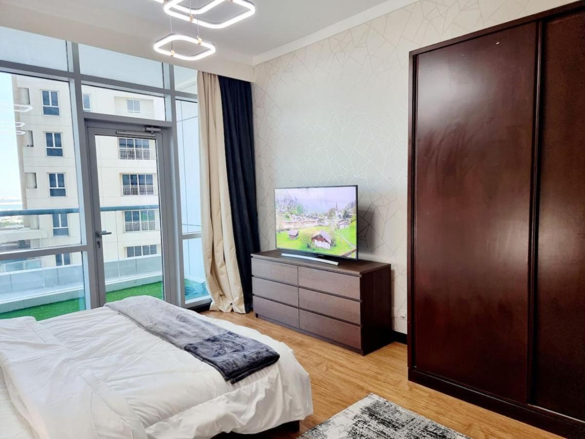 Sea View Balcony One Bed Slice of Luxury Manama
