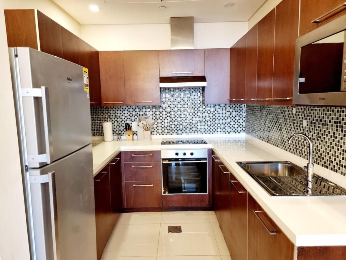 One Bedroom Yellow Luxe Manama