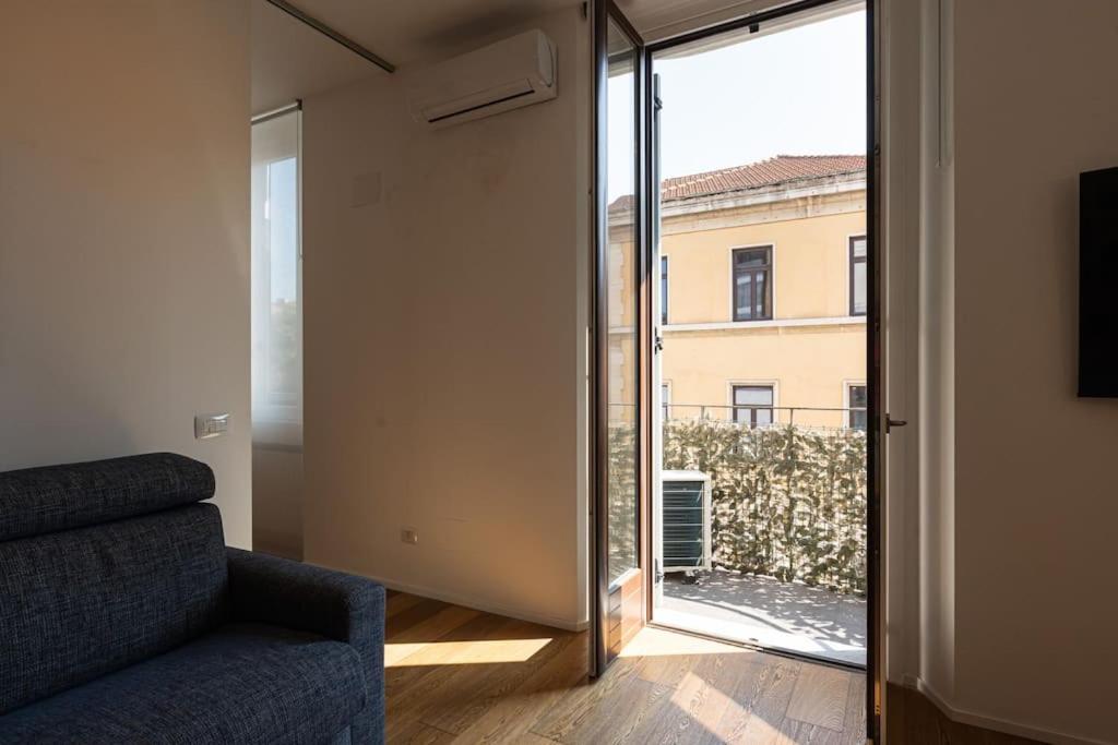 splendid one bedroom De Angeli 2nd fl - Mirable PM
