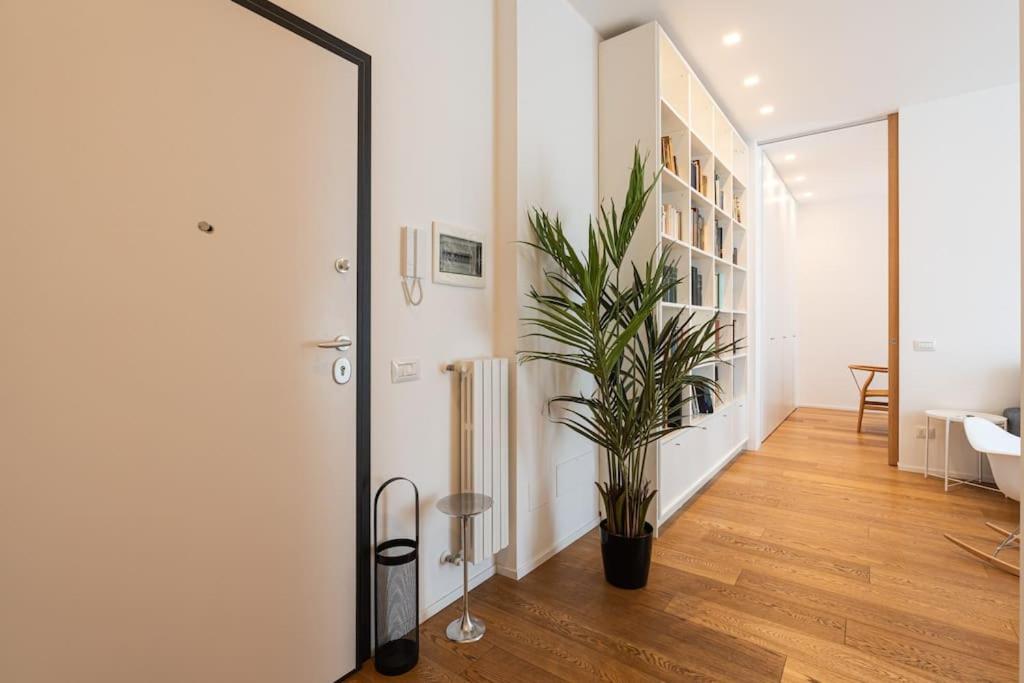 splendid one bedroom De Angeli 2nd fl - Mirable PM