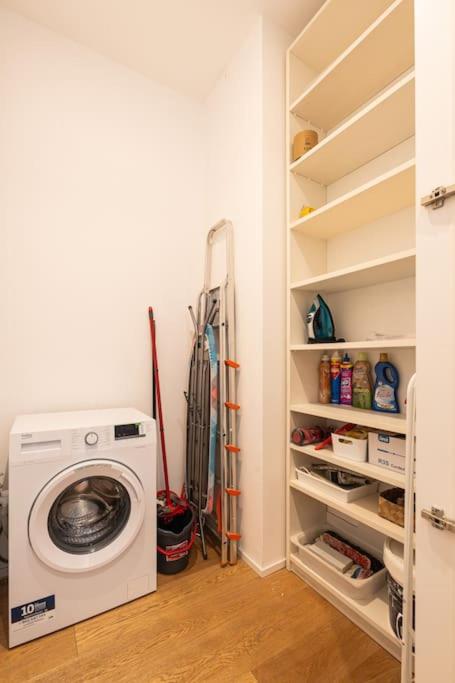 splendid one bedroom De Angeli 2nd fl - Mirable PM