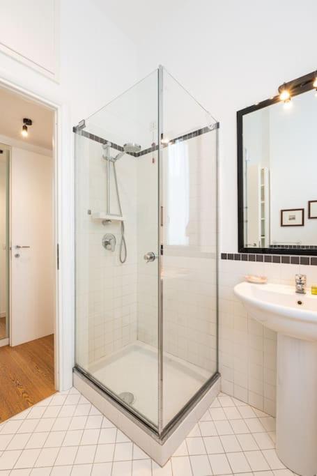 splendid one bedroom De Angeli 2nd fl - Mirable PM
