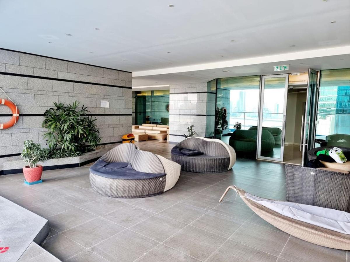 One Bedroom Yellow Luxe Manama