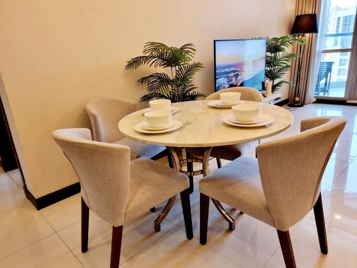 One Bedroom Yellow Luxe Manama