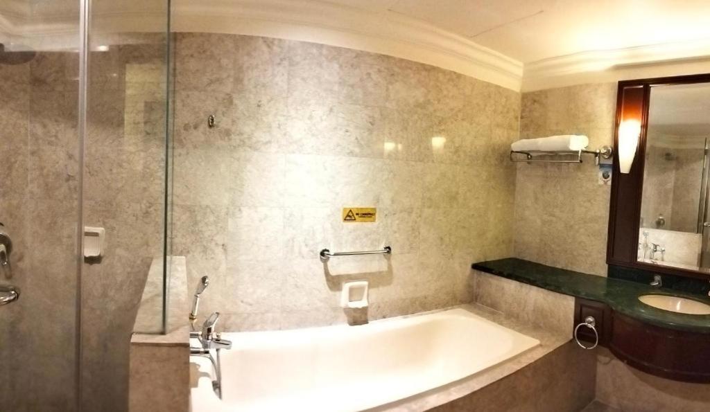 Global tourism services suite at times square