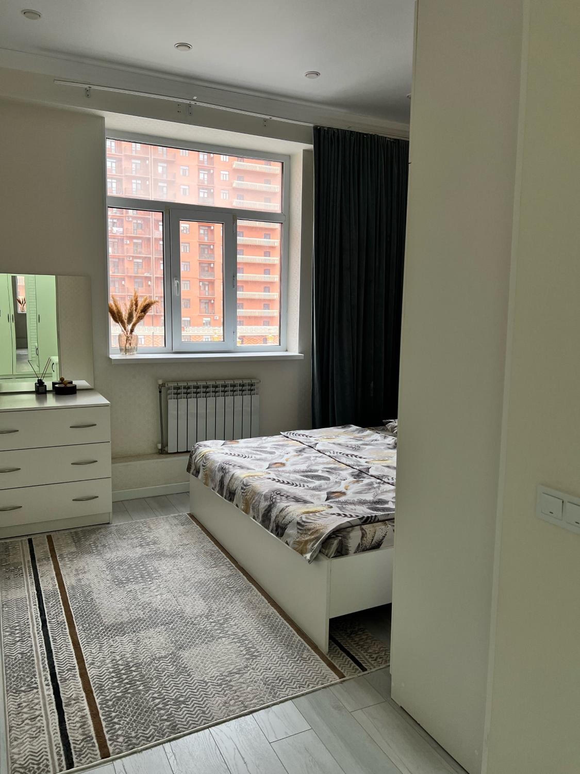 Green Plaza Apartment