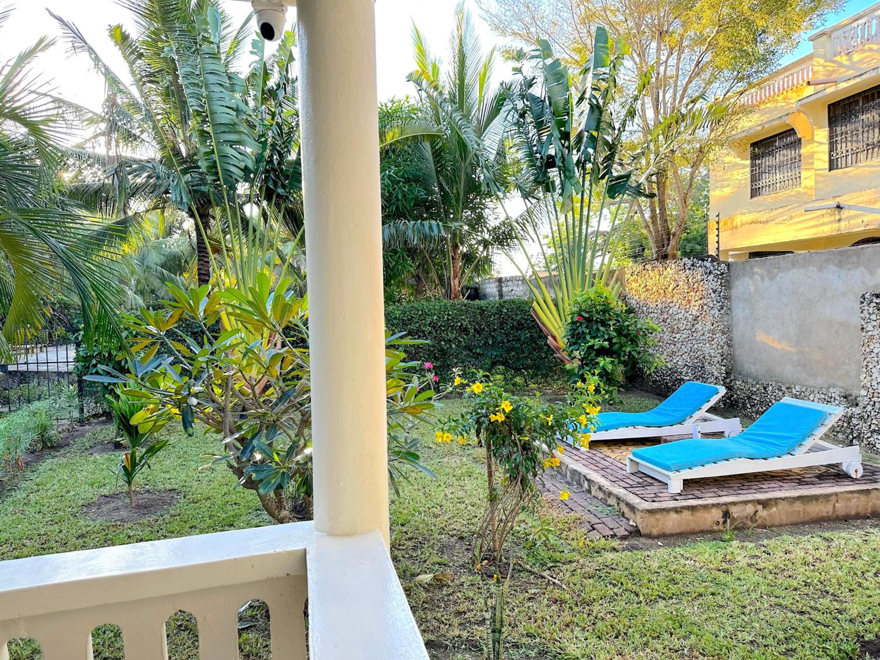 3 Bed Room private villa with pool