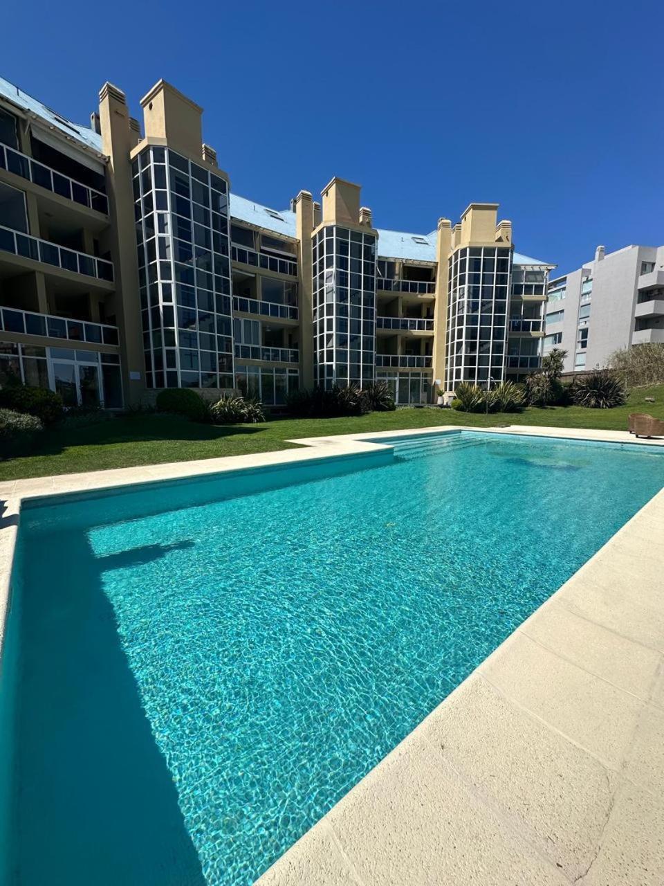 Espectacular departamento con vista al mar