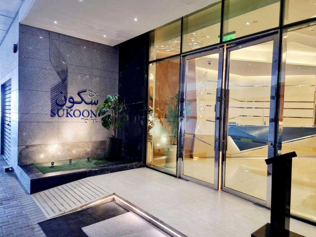 Luxury Three Bedroom Apt