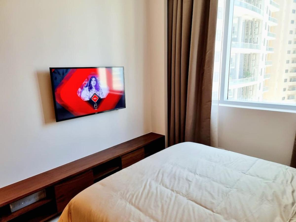 Luxury Three Bedroom Apt