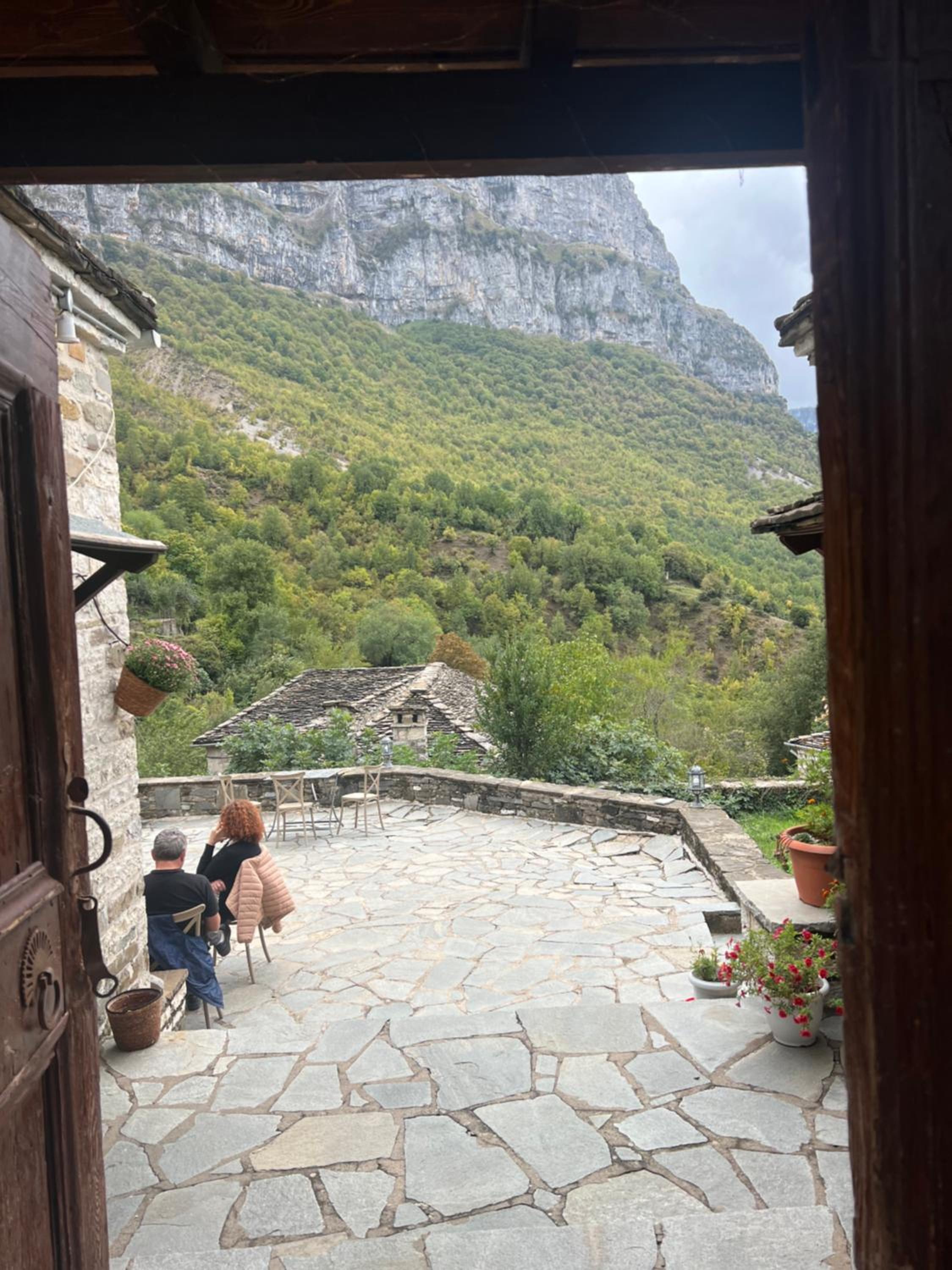 Ikojenia Traditional Lodge