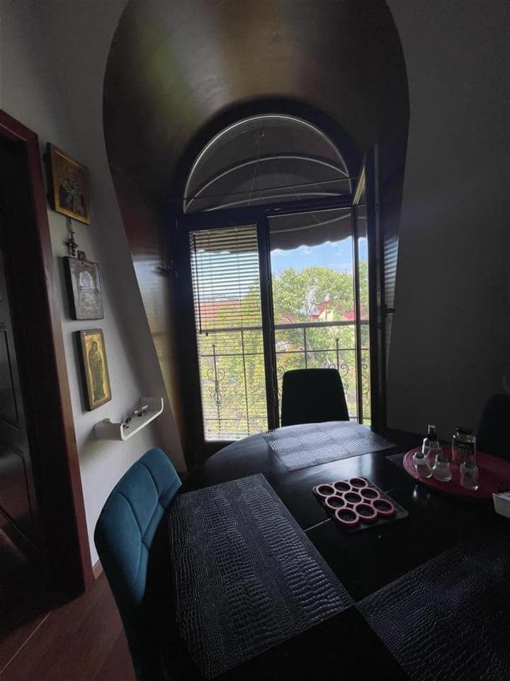 Cozy Penthaus view 3