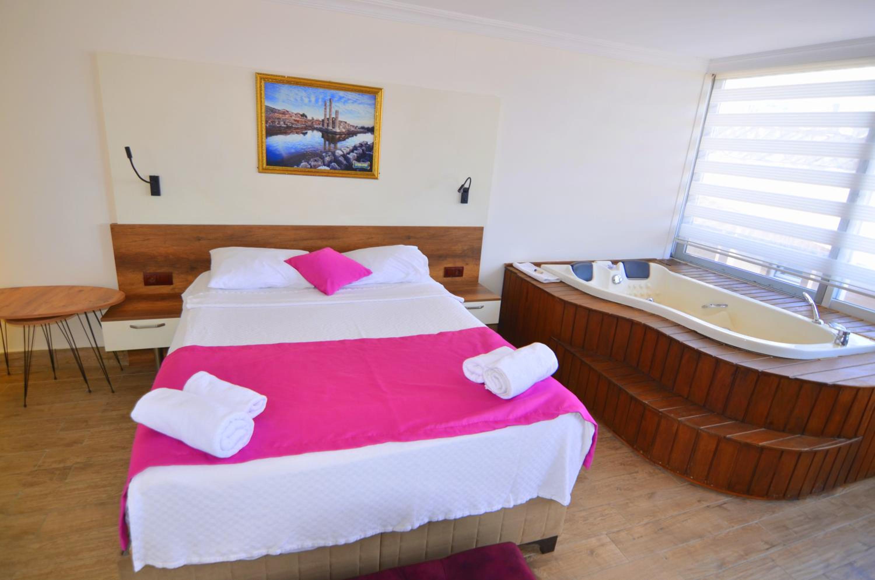 Mykonut Apart Otel - Image 156