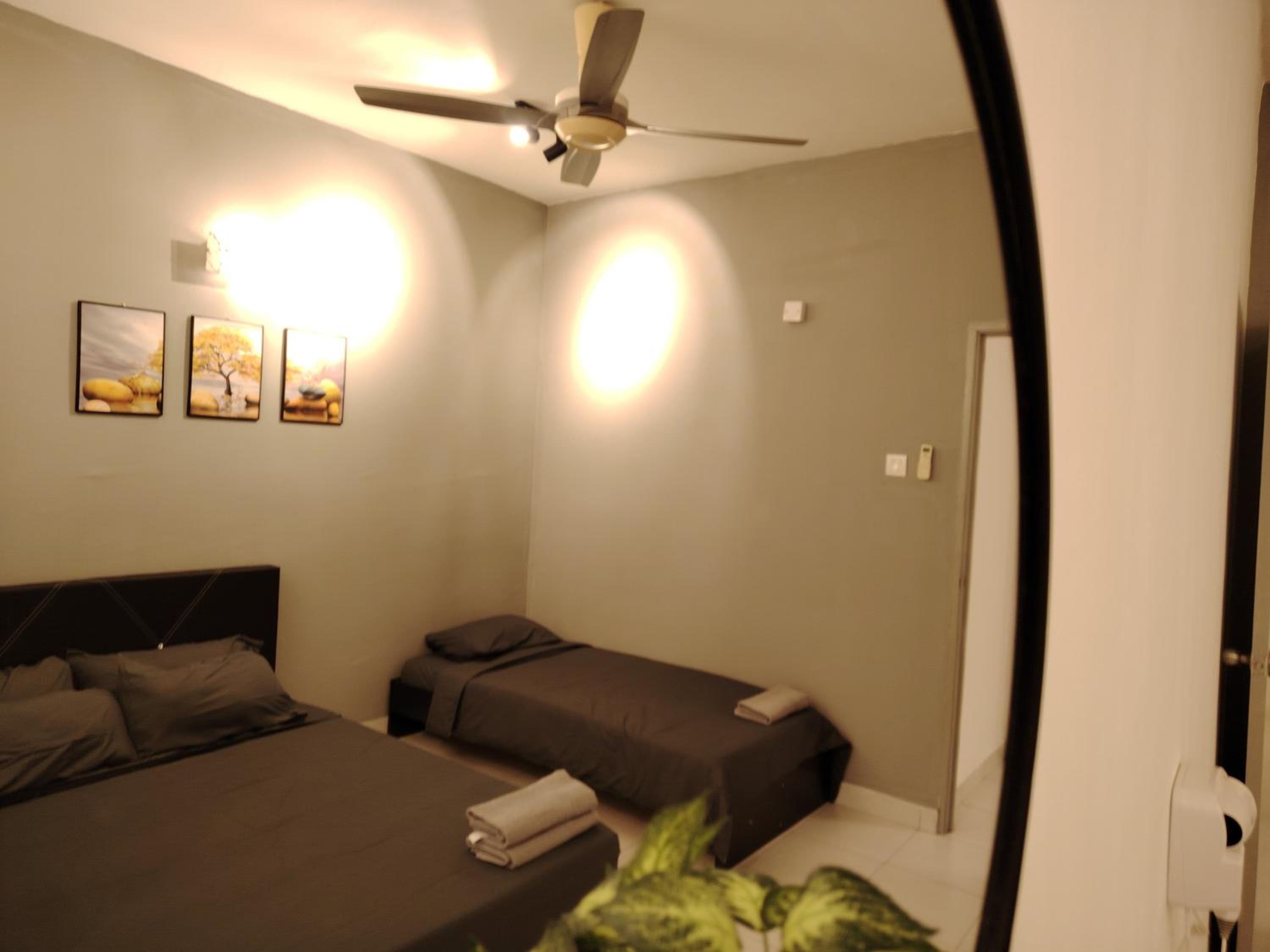 MGM-Tebrau City Walk within 5 min to AEON Mall, Ikea & Toppen