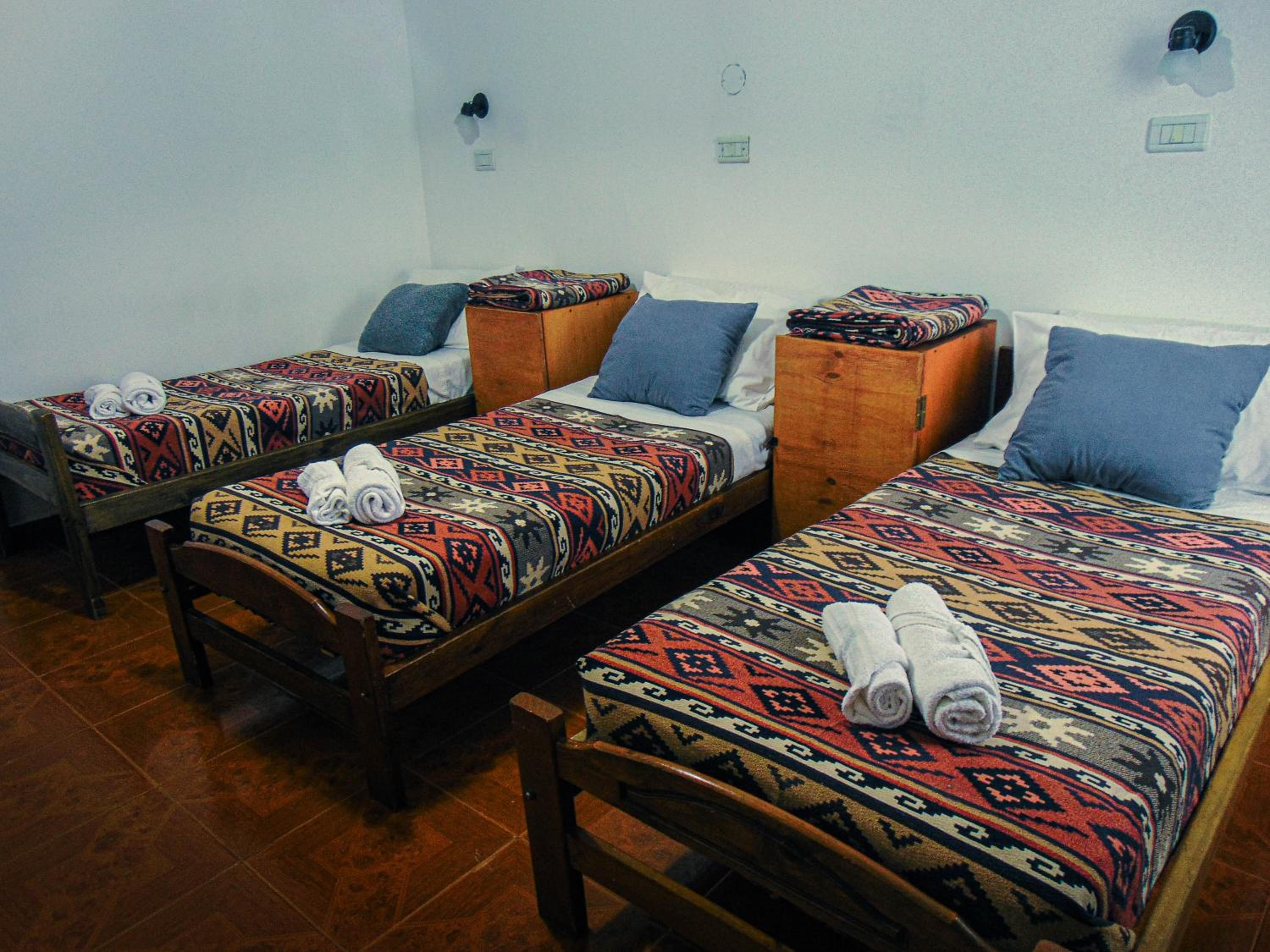 Constantino Hostel by lo de Guille