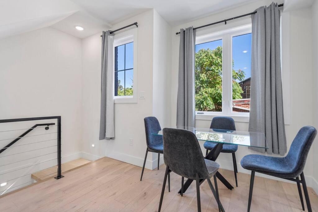 Capitol Hill 4 Charming Townhouse in Downtown DC with Rooftop Free Parking and WIFI, photo 9