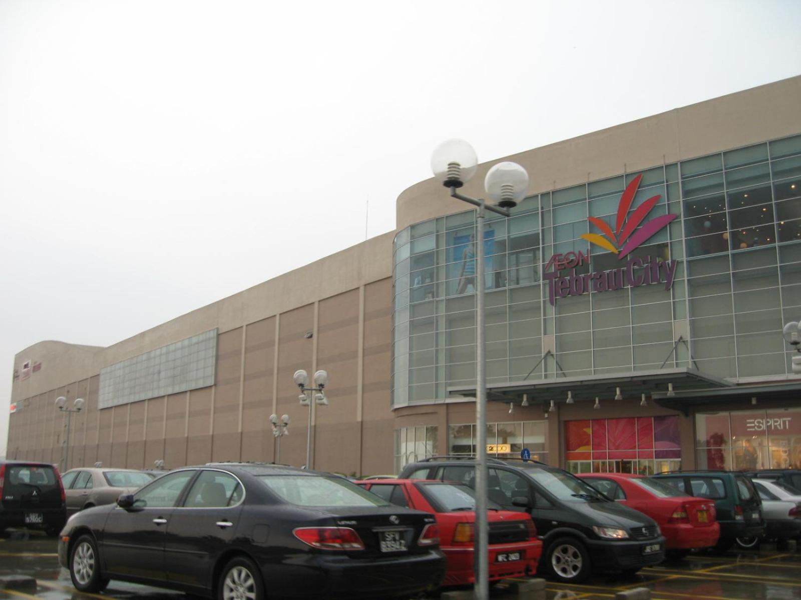 MGM-Tebrau City Walk within 5 min to AEON Mall, Ikea & Toppen