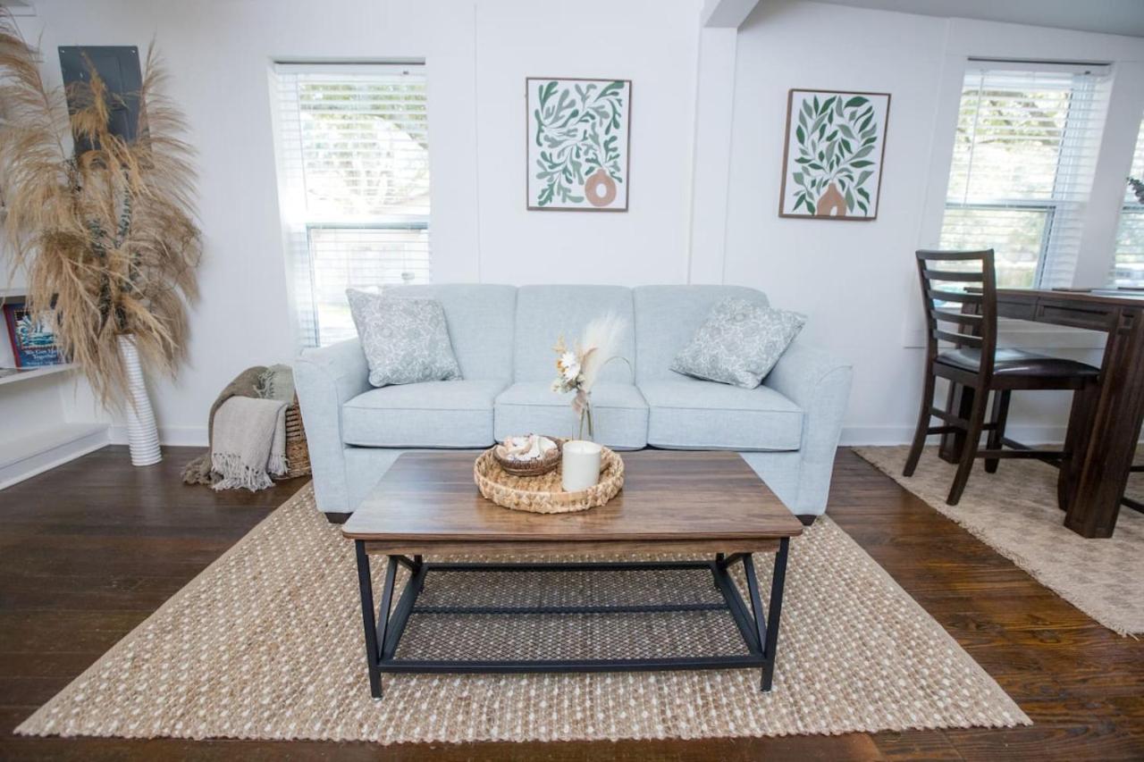 Mermaid Manor in Ocean Springs view 3