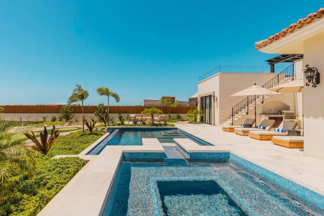 Diamante New Villa Hot Tub - Golf view 2
