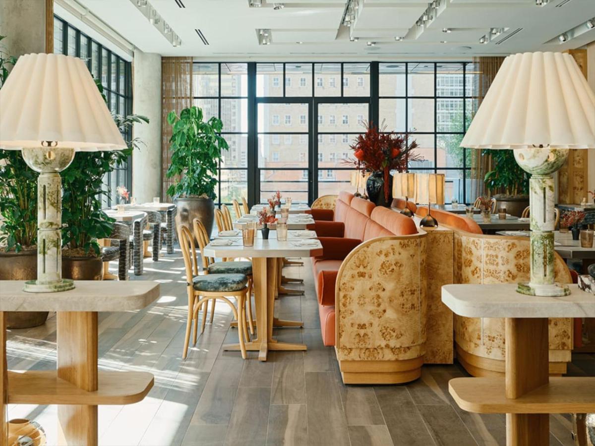 Modern Luxury 2B Loft, Gym-Pool-Free Valet Parking view 2
