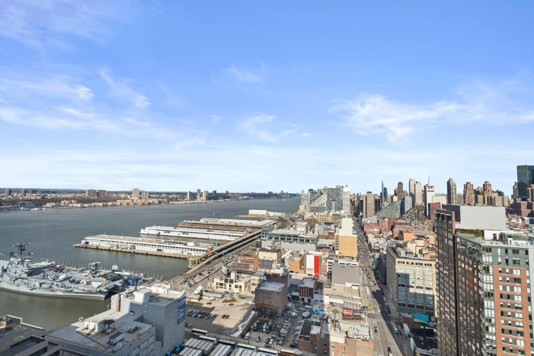 1 BD Luxury apartment with stunning views