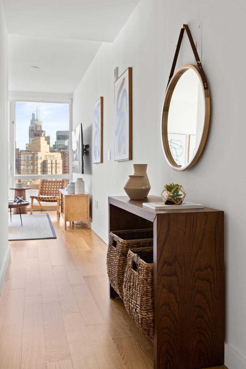 1 BD Luxury apartment with stunning views