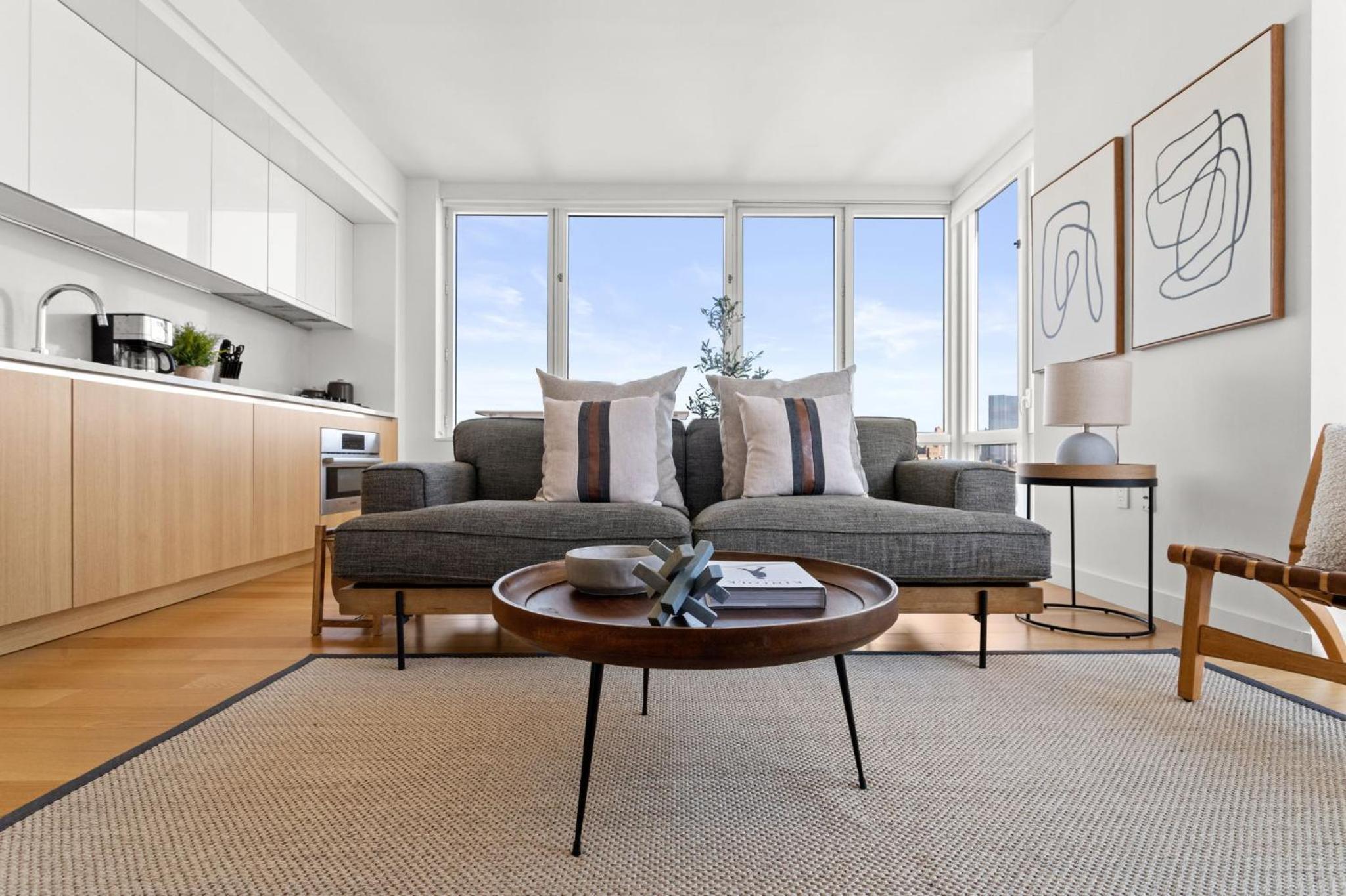 1 BD Luxury apartment with stunning views