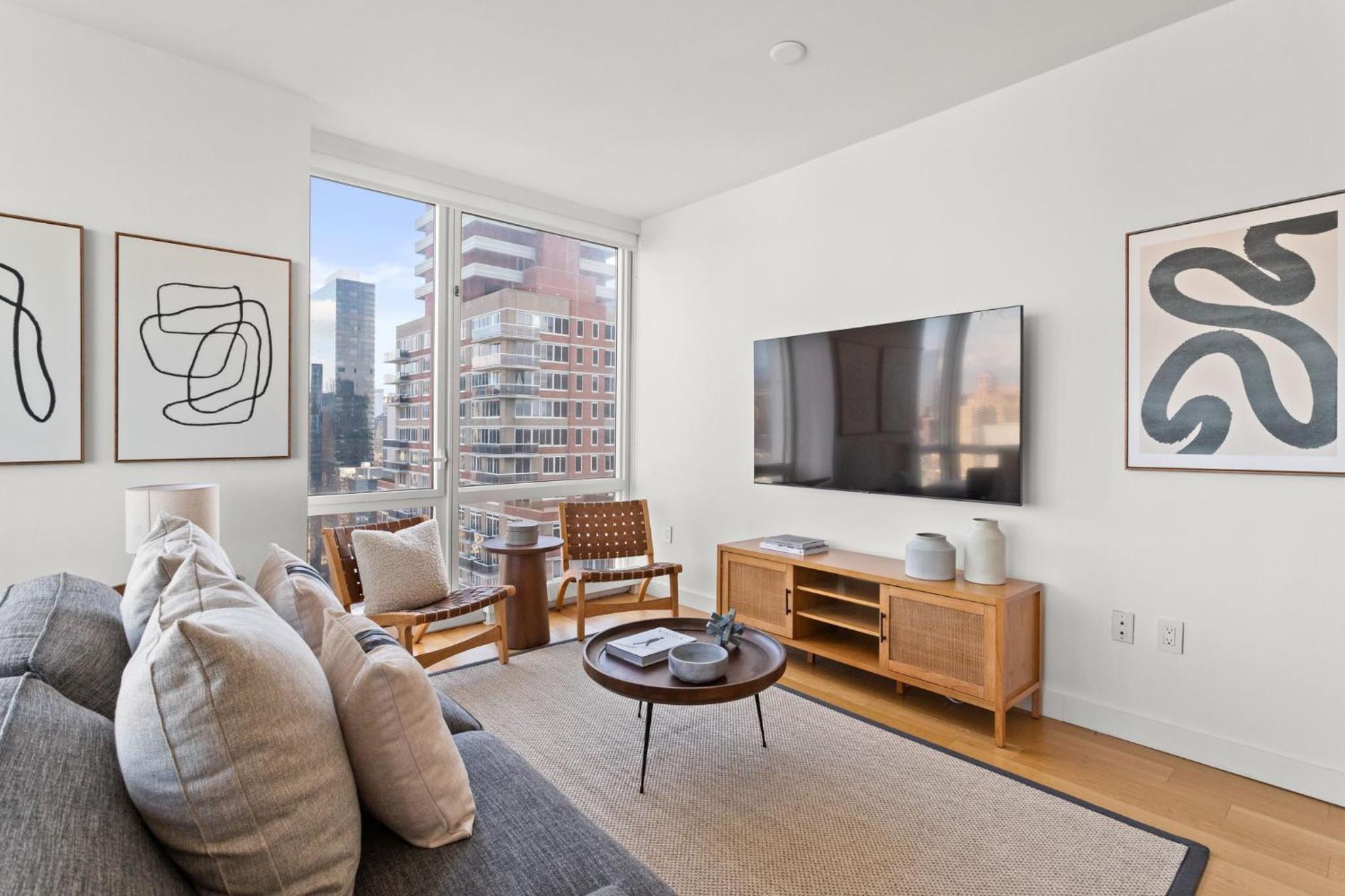 1 BD Luxury apartment with stunning views