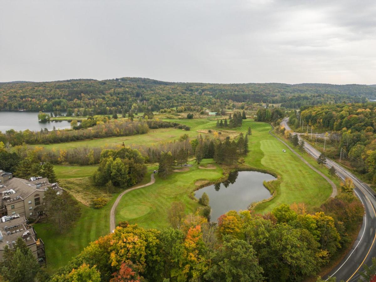 MuskokaWaterfront PoolTable 98TV 6Acres