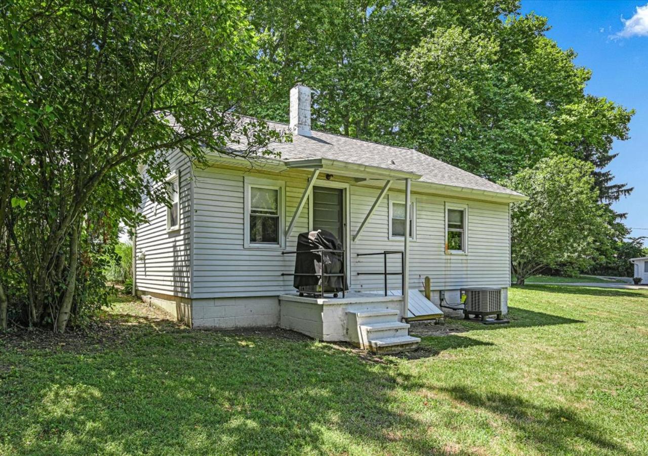 Cottage By The Pines view 4