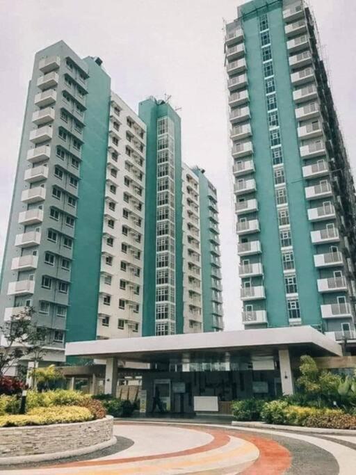 Your Urban Getaway Awaits by Advocatus Realty view 3