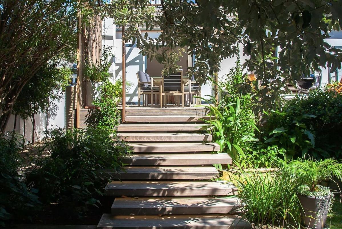 Villa Kirstenbosch Pool & Garden