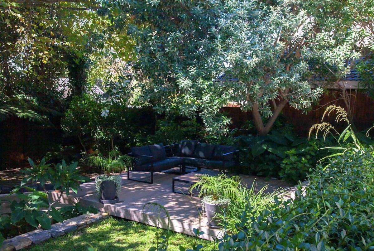 Villa Kirstenbosch Pool & Garden