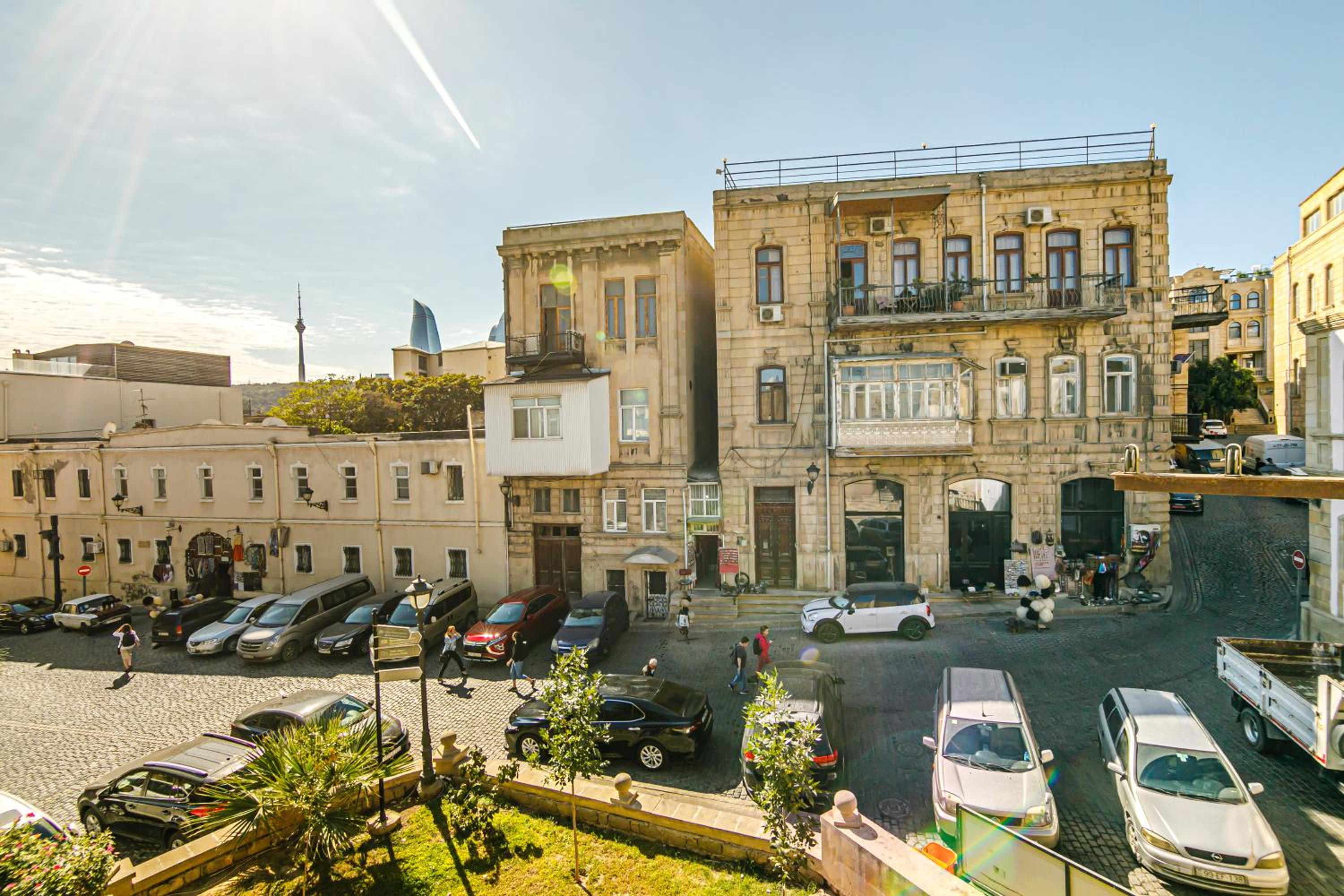 Little Gem in the Old City - One Bedroom