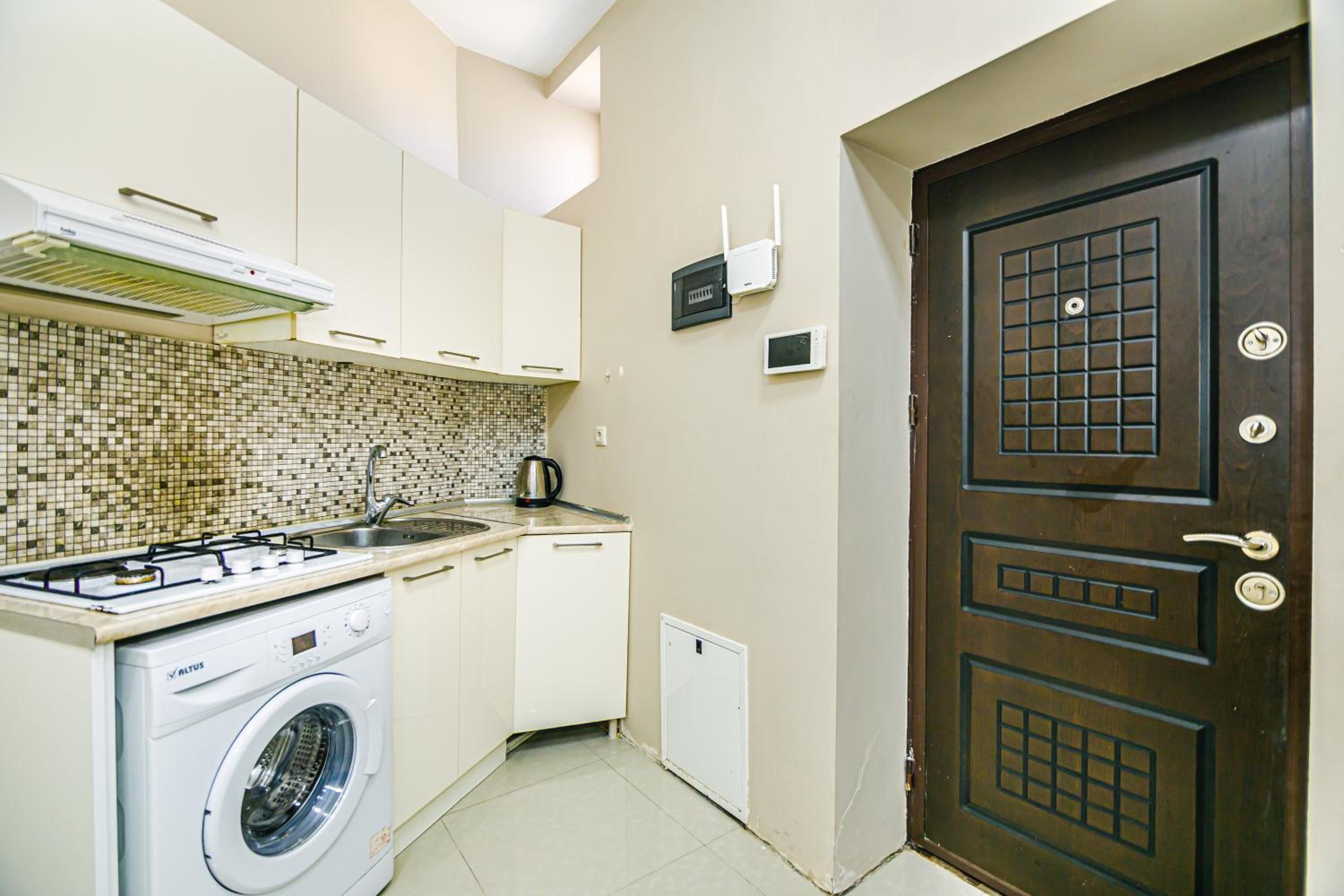 Little Gem in the Old City - One Bedroom